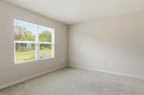 323 Raspberry Road Fort Pierce FL 34981