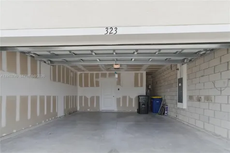 323 Raspberry Road Fort Pierce FL 34981