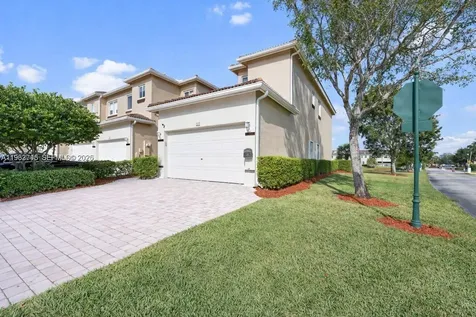 2467 SE 19th Street Homestead FL 33035