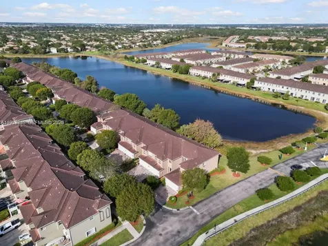 2467 SE 19th Street Homestead FL 33035