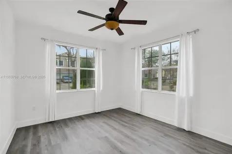 4253 SW 124th Terrace Miramar FL 33027