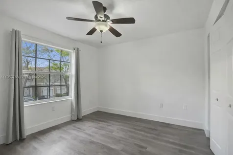 4253 SW 124th Terrace Miramar FL 33027