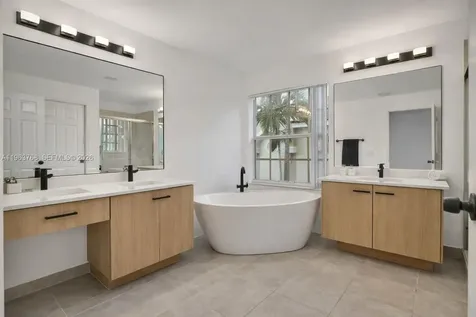 4253 SW 124th Terrace Miramar FL 33027