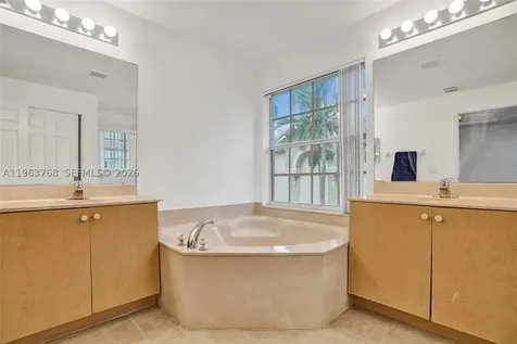 4253 SW 124th Terrace Miramar FL 33027