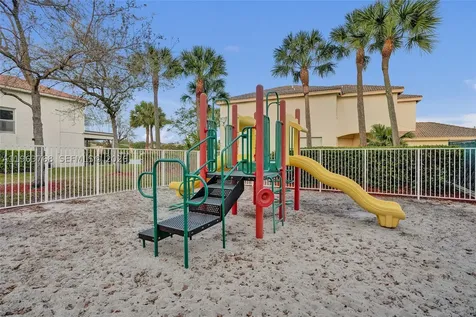 4253 SW 124th Terrace Miramar FL 33027