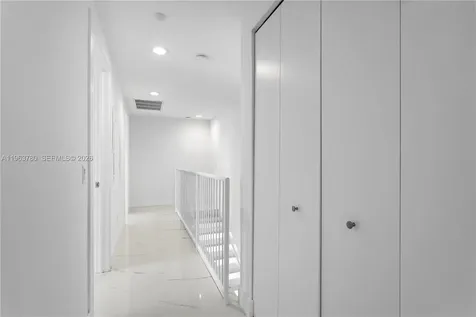 2950 NE 188th Street Aventura FL 33180