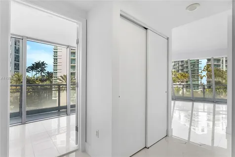 2950 NE 188th Street Aventura FL 33180