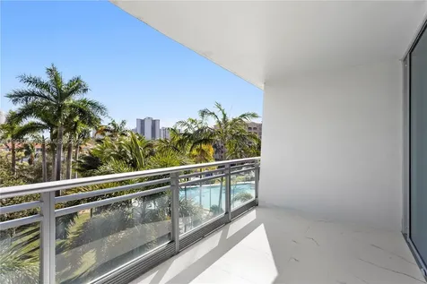 2950 NE 188th Street Aventura FL 33180