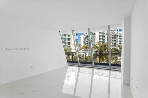 2950 NE 188th Street Aventura FL 33180