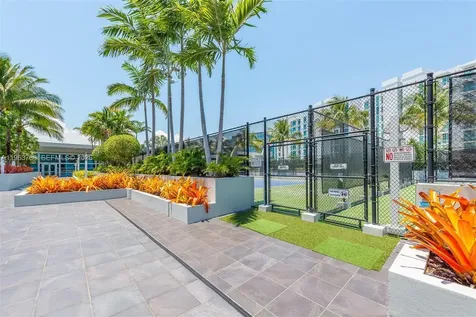 2950 NE 188th Street Aventura FL 33180