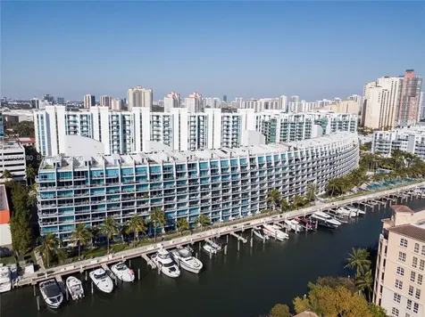 2950 NE 188th Street Aventura FL 33180