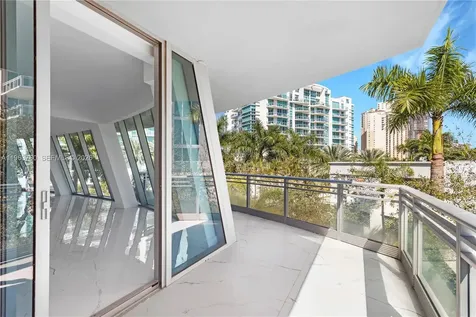 2950 NE 188th Street Aventura FL 33180