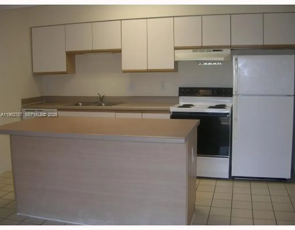 4055 W Mcnab Road Pompano Beach FL 33069