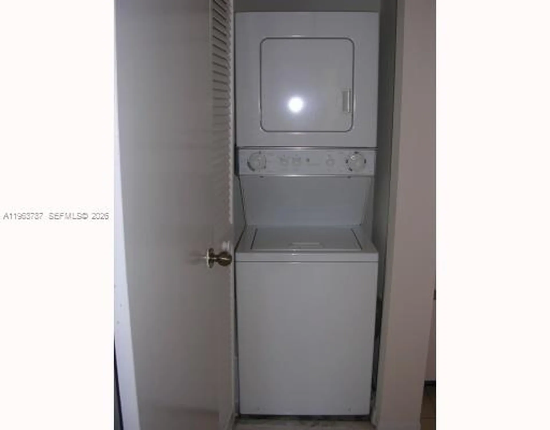4055 W Mcnab Road Pompano Beach FL 33069
