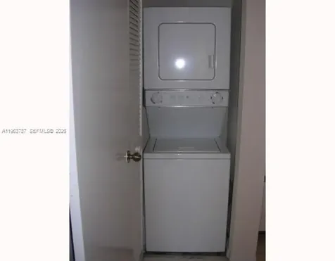 4055 W Mcnab Road Pompano Beach FL 33069