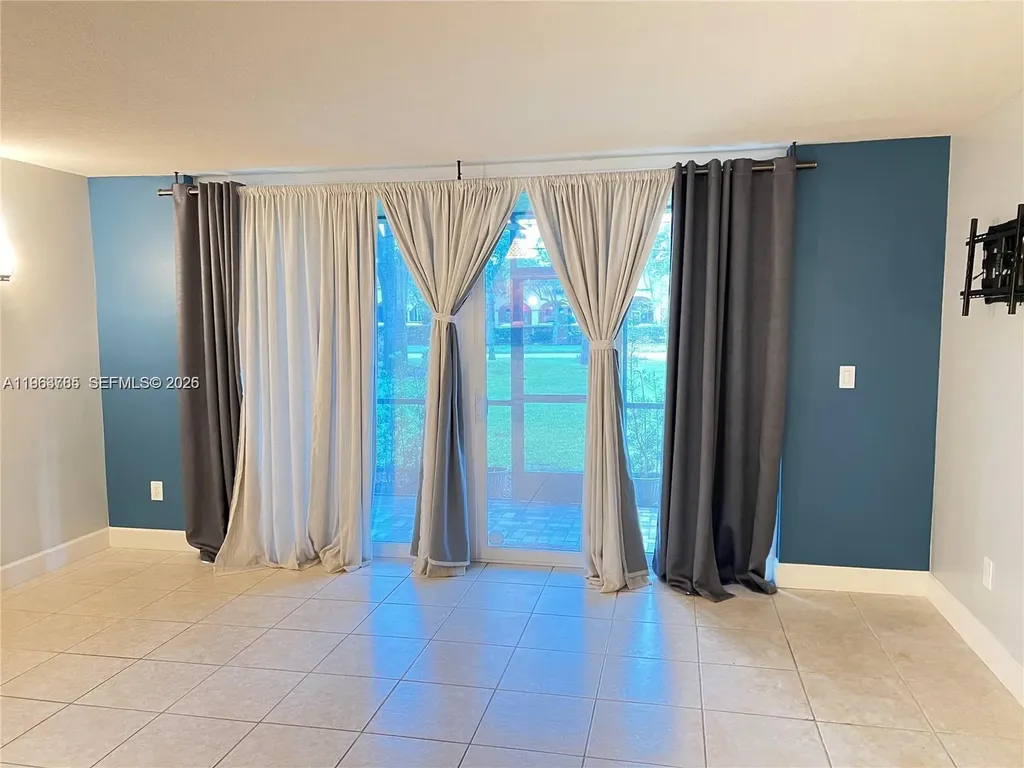 6800 Cypress Road Plantation FL 33317