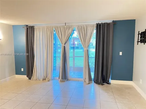6800 Cypress Road Plantation FL 33317