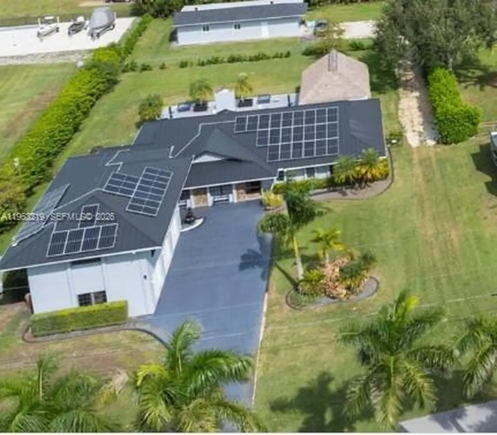 14651 SW 16th Street Davie FL 33325