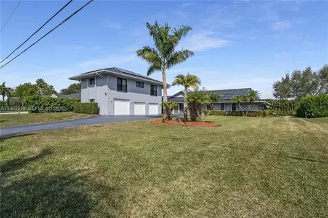 14651 SW 16th Street Davie FL 33325
