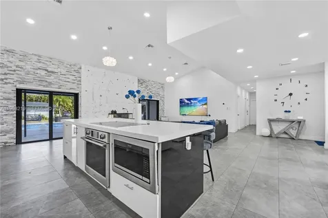 14651 SW 16th Street Davie FL 33325