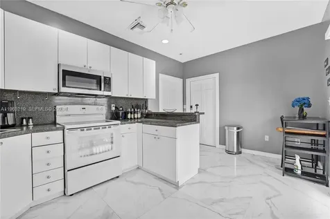 14651 SW 16th Street Davie FL 33325