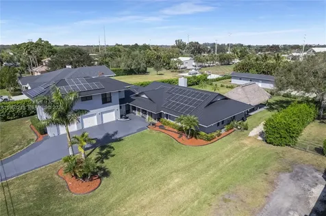 14651 SW 16th Street Davie FL 33325