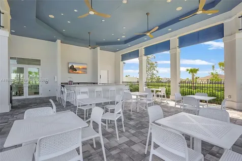 797 SE Bloomfield Road Port St. Lucie FL 34984