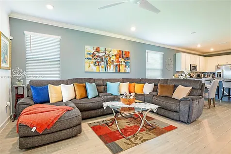 797 SE Bloomfield Road Port St. Lucie FL 34984