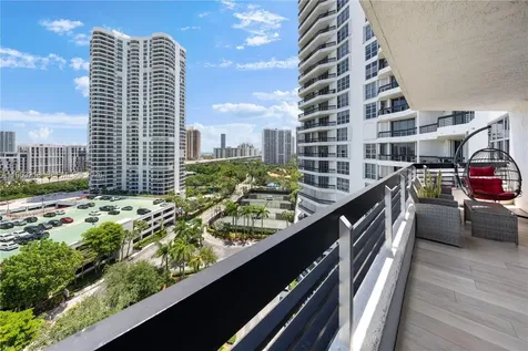 3530 Mystic Pointe Drive Aventura FL 33180