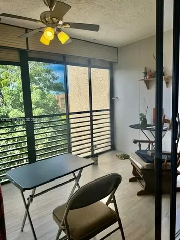 2981 N Nob Hill Road Sunrise FL 33322