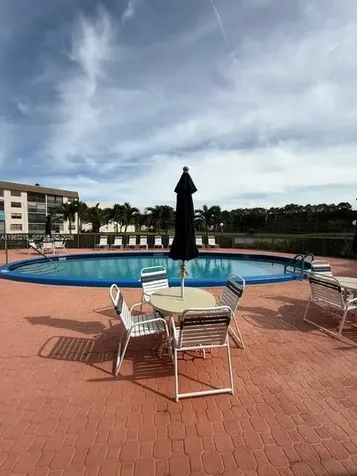 2981 N Nob Hill Road Sunrise FL 33322