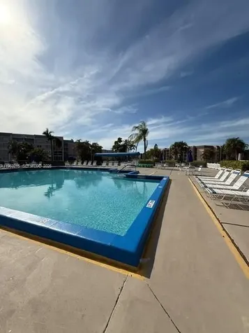 2981 N Nob Hill Road Sunrise FL 33322