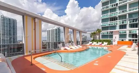 31 SE 6th Street Miami FL 33131