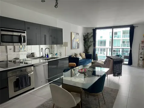 31 SE 6th Street Miami FL 33131