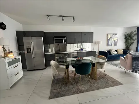 31 SE 6th Street Miami FL 33131