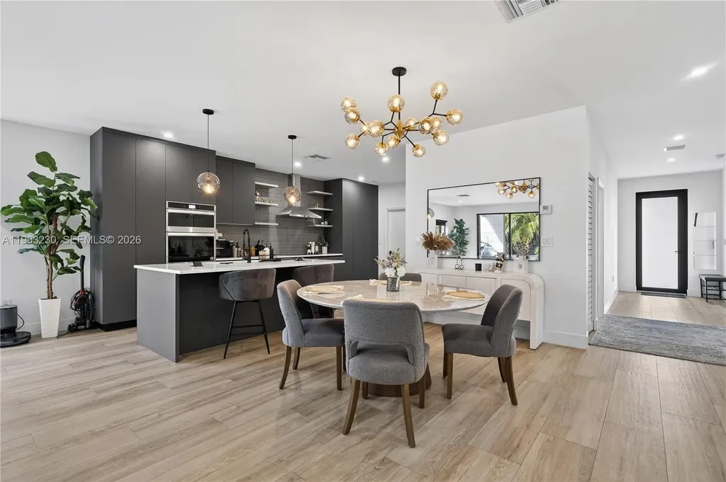 913 NE 15th Street Fort Lauderdale FL 33304