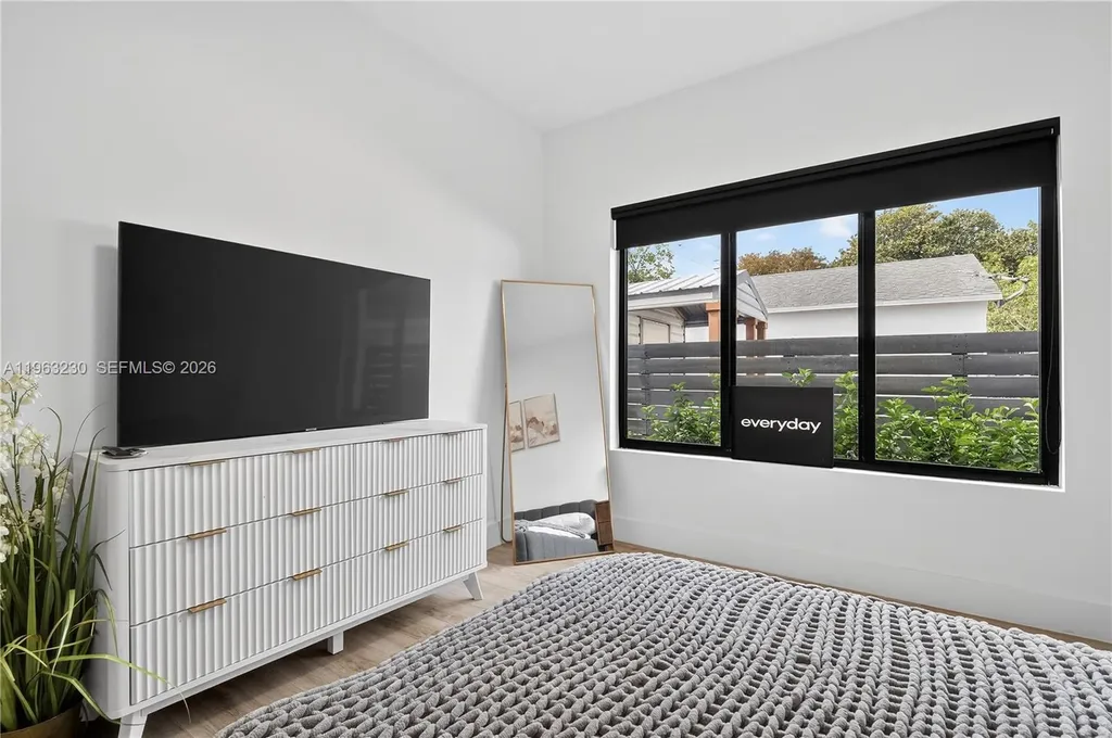 913 NE 15th Street Fort Lauderdale FL 33304