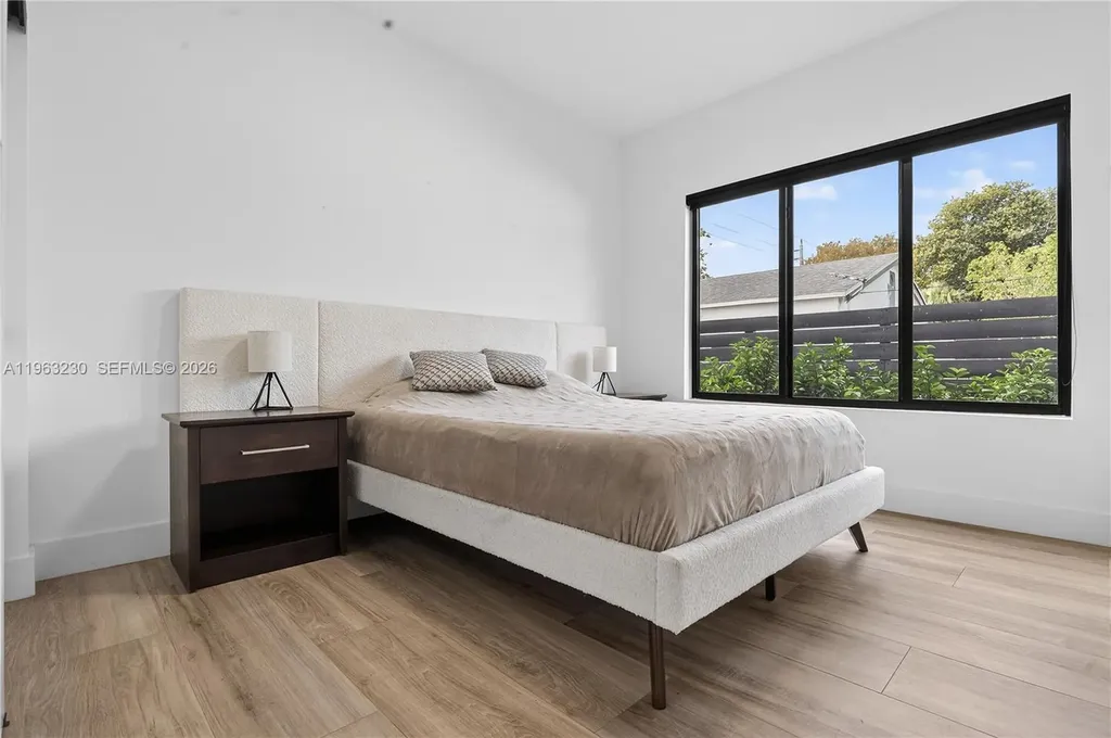 913 NE 15th Street Fort Lauderdale FL 33304