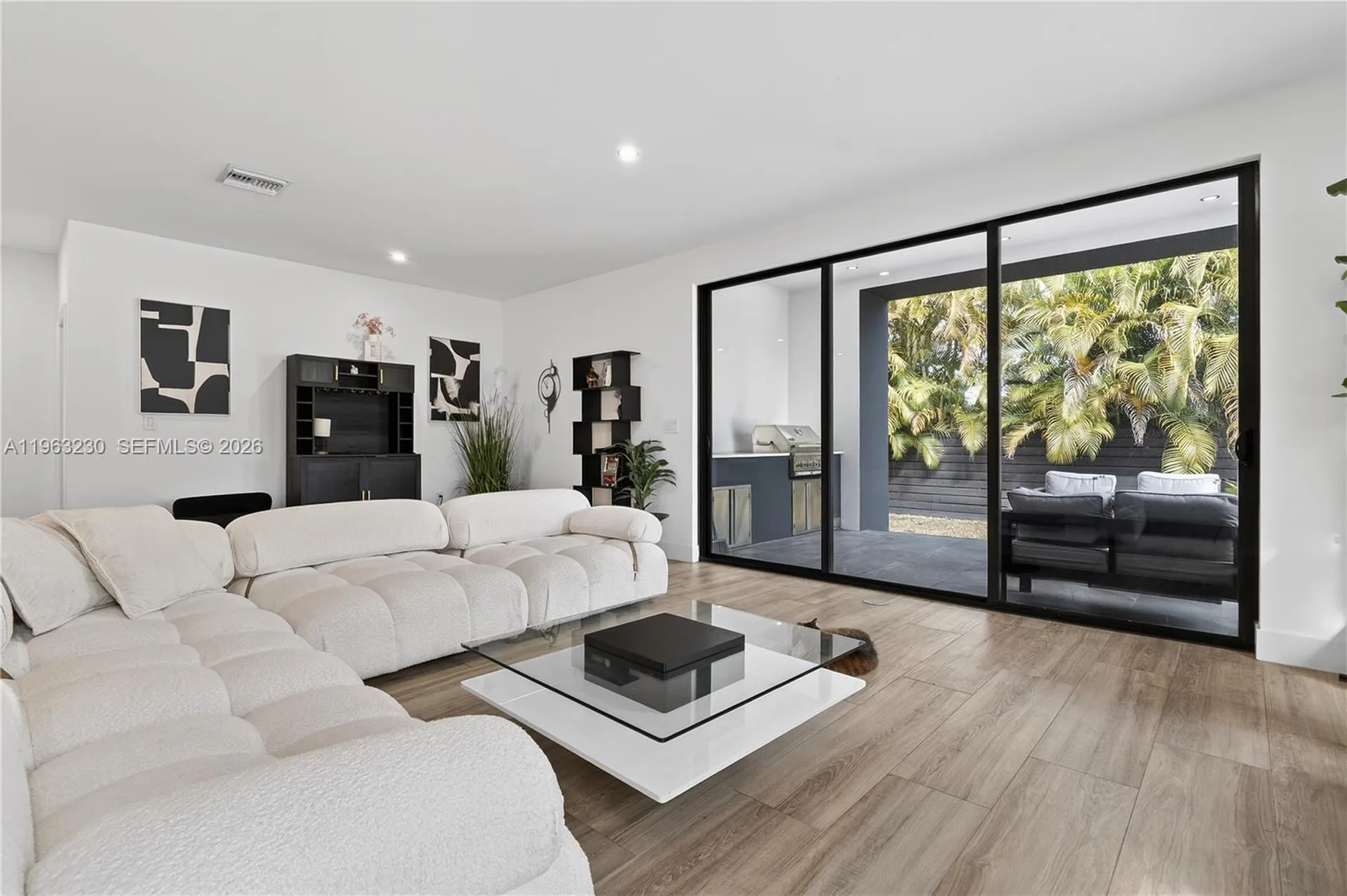 913 NE 15th Street Fort Lauderdale FL 33304