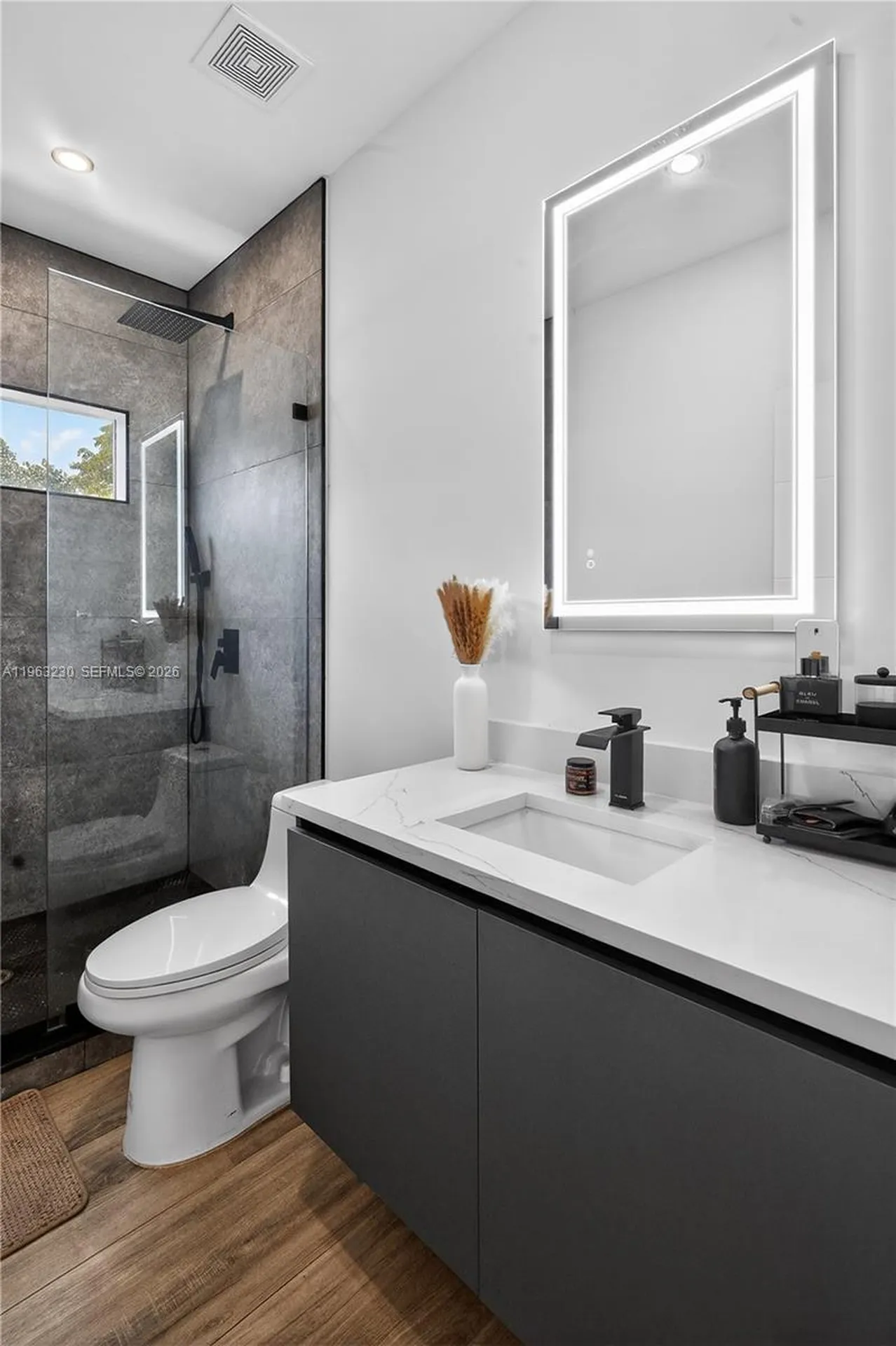 913 NE 15th Street Fort Lauderdale FL 33304