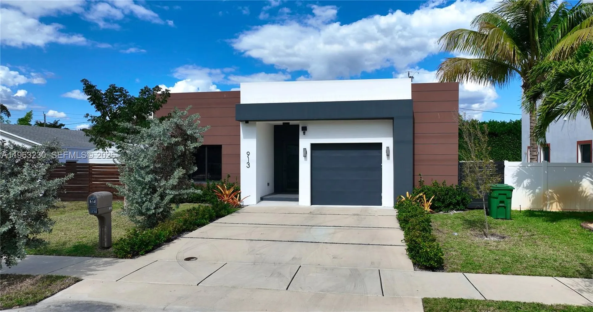 913 NE 15th Street Fort Lauderdale FL 33304