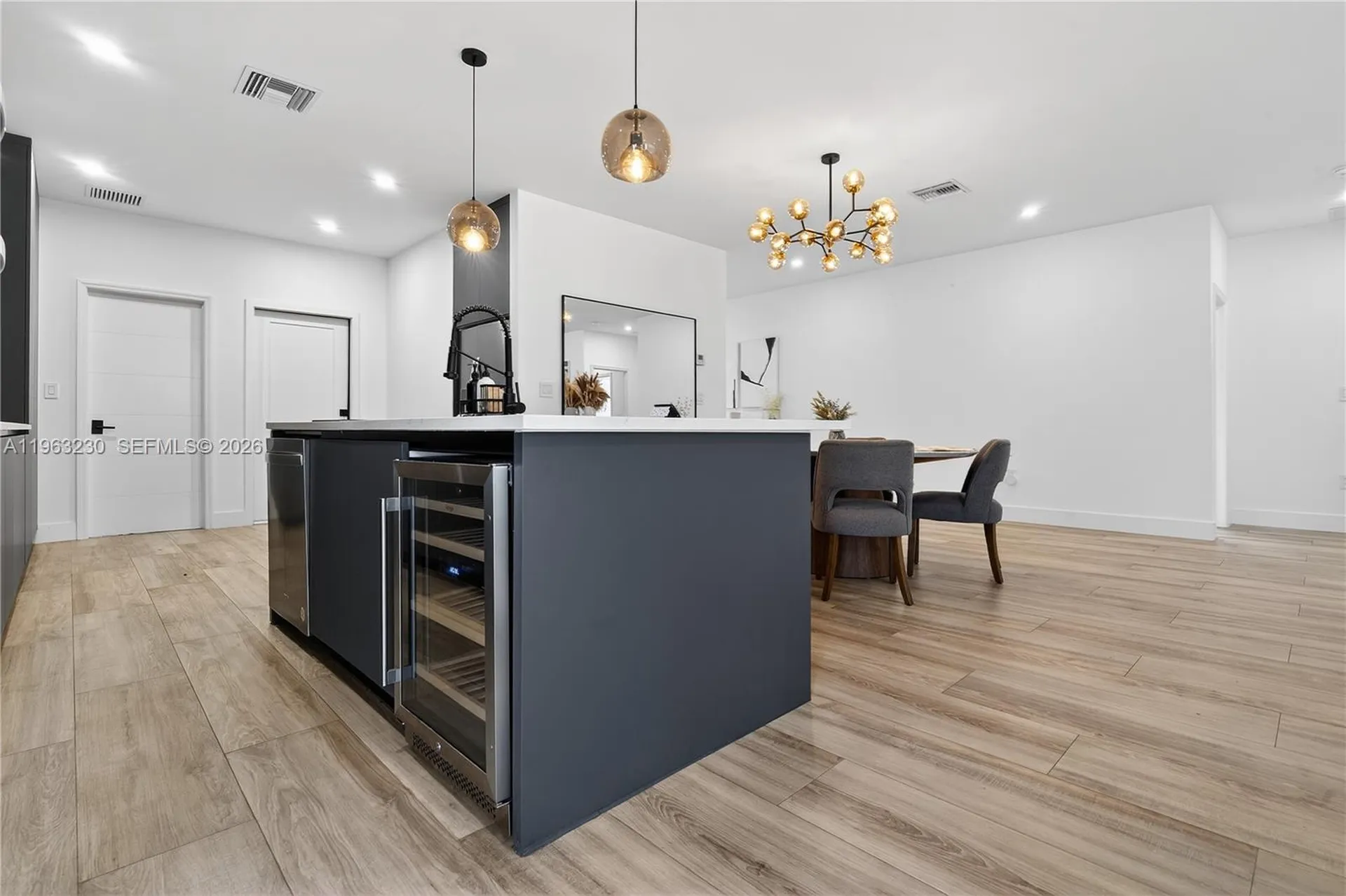 913 NE 15th Street Fort Lauderdale FL 33304