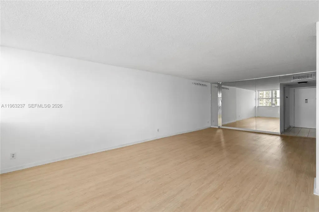 1410 S Ocean Drive Hollywood FL 33019