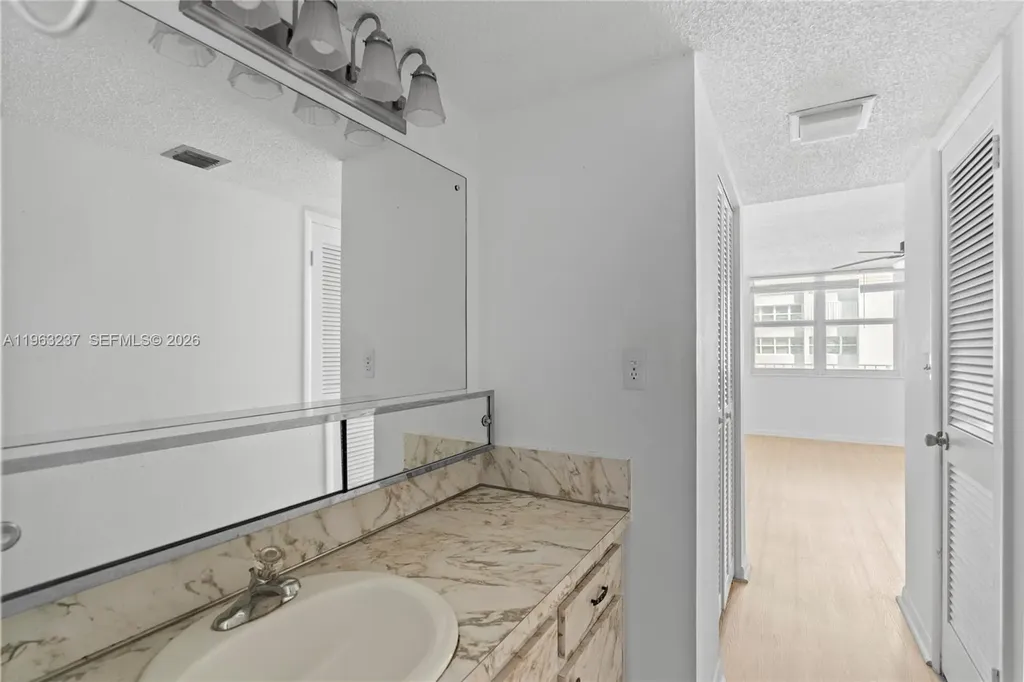 1410 S Ocean Drive Hollywood FL 33019