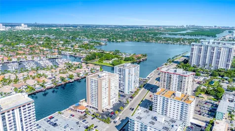 1410 S Ocean Drive Hollywood FL 33019