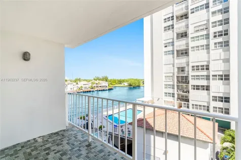 1410 S Ocean Drive Hollywood FL 33019