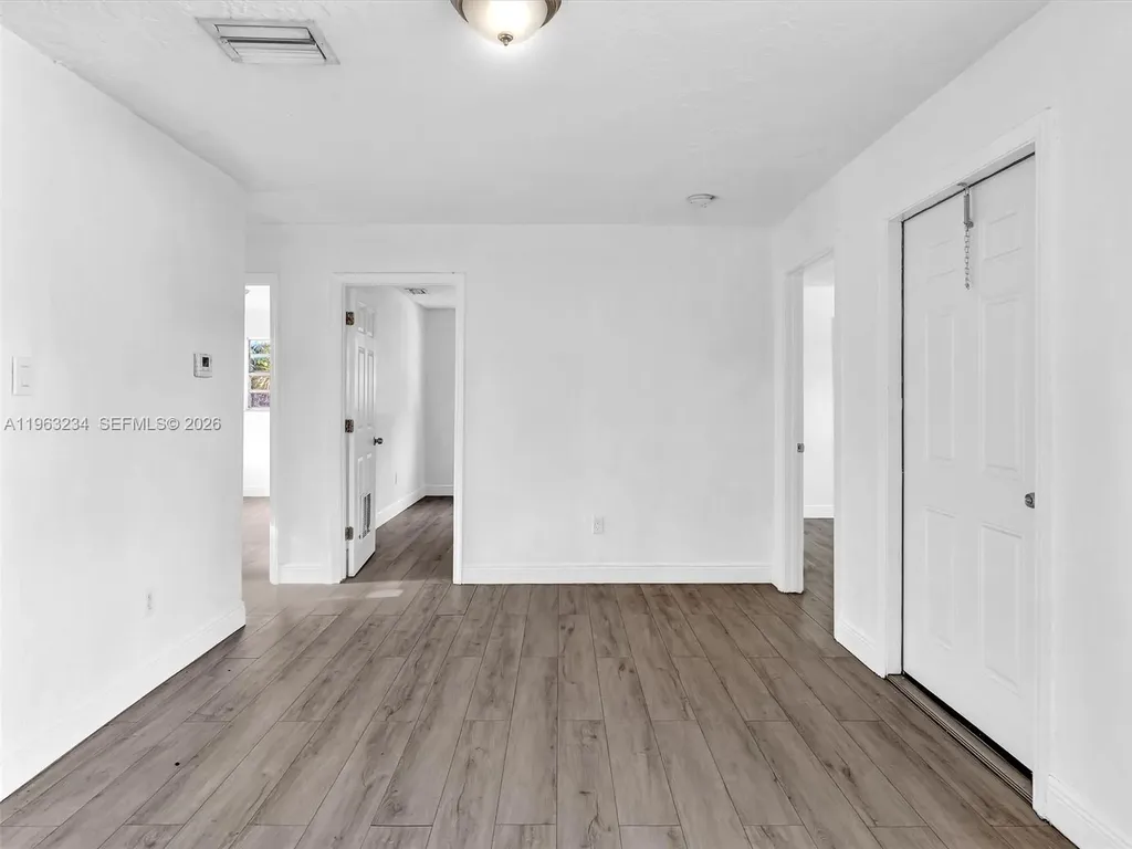 2512 NW 9th Place Fort Lauderdale FL 33311