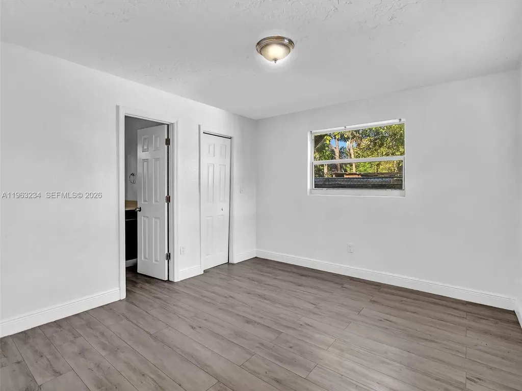 2512 NW 9th Place Fort Lauderdale FL 33311