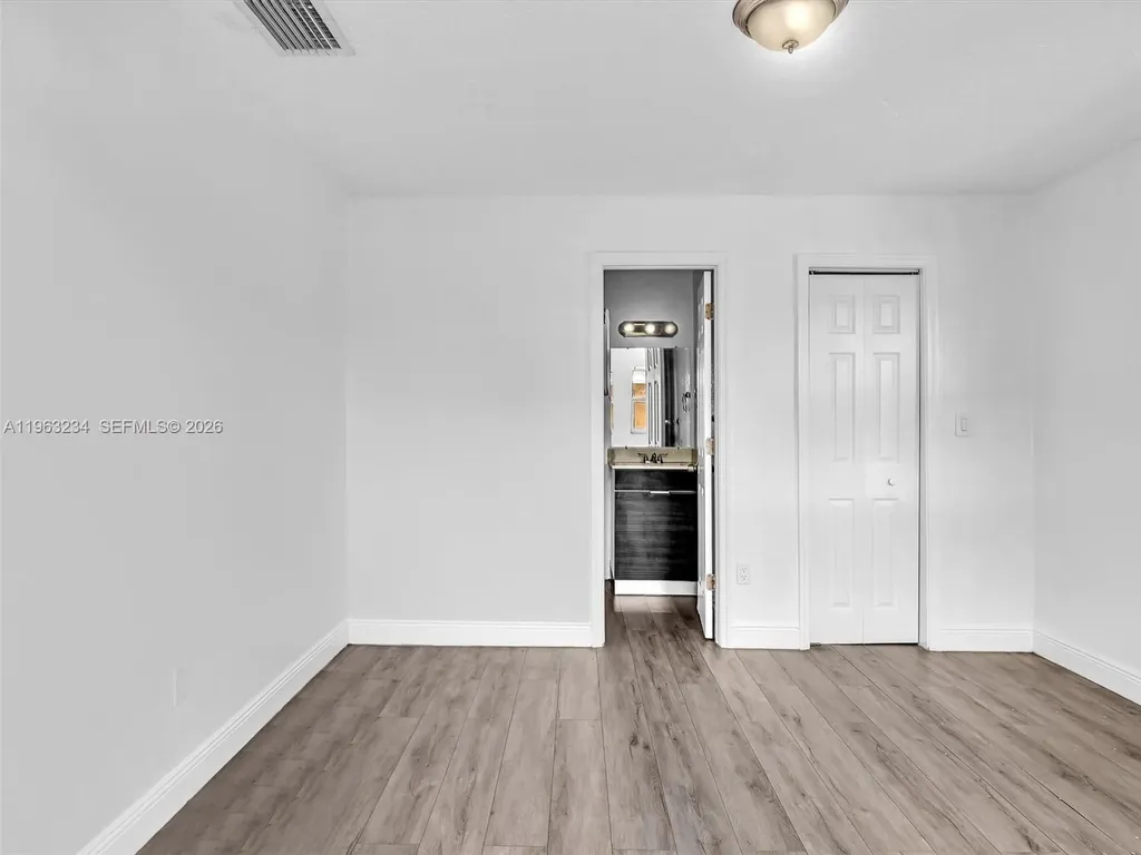 2512 NW 9th Place Fort Lauderdale FL 33311