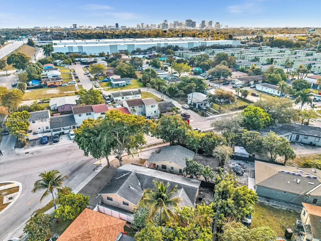 2512 NW 9th Place Fort Lauderdale FL 33311